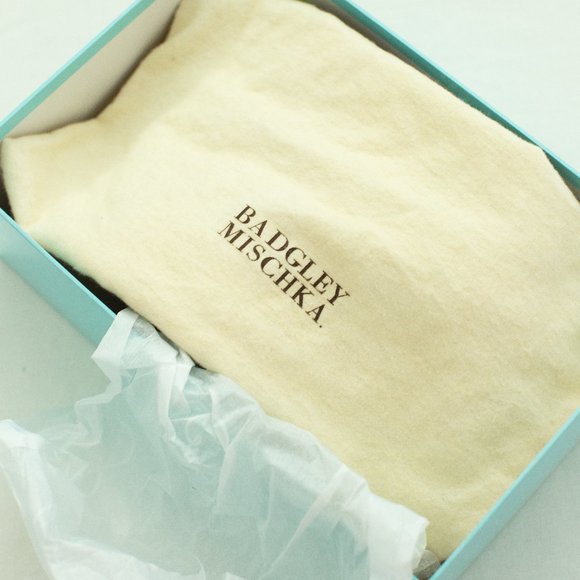 Jilly: Betsy Johnson Glitter & Bowed Heels, Silver Grey - Picture 11 of 14